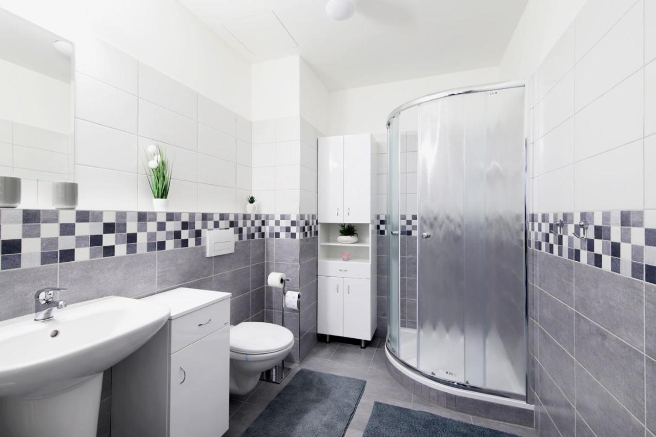 Mountain Apartments Klinovec Hexagon Loučná pod Klínovcem Bagian luar foto